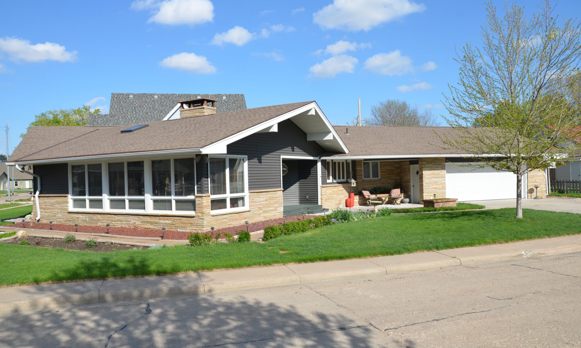 206 S 20th St, Ord, NE